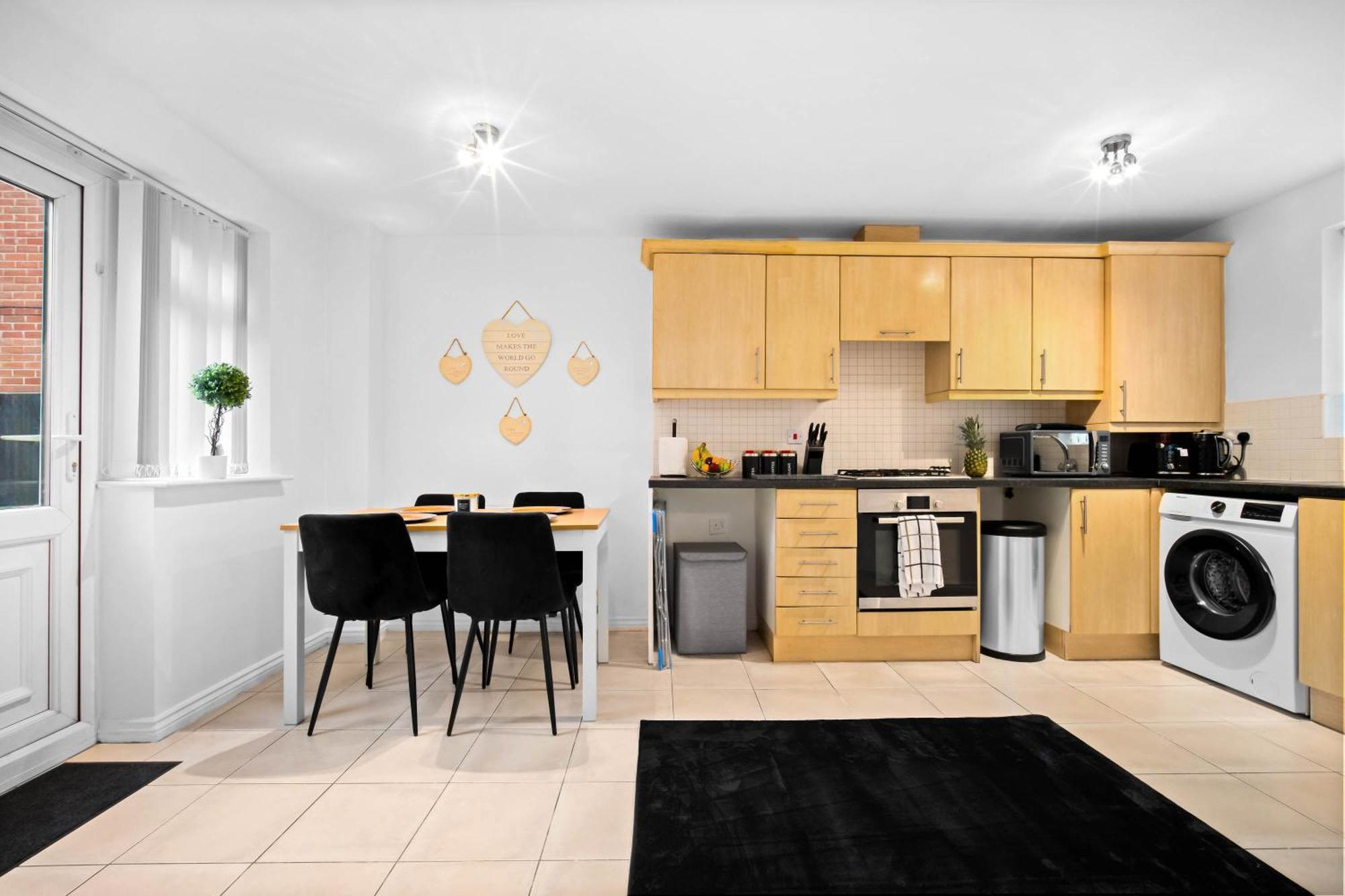 Harmony House 3 Bedroom New Build For Families, Contractors, Black Country Museum Sleeps 6 Тіптон Екстер'єр фото